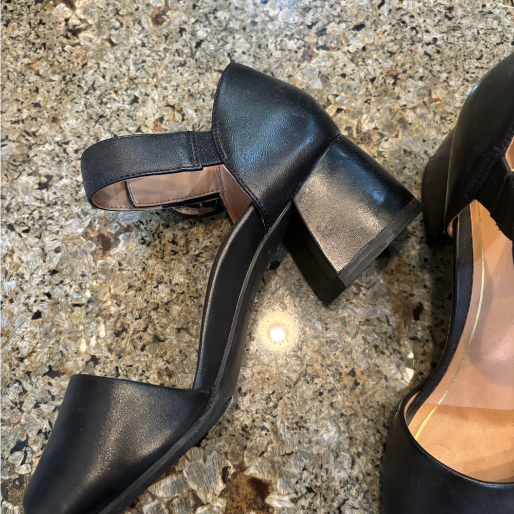 Vionic Black Leather Block Heels